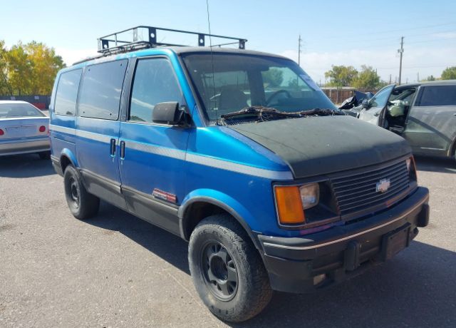Chevrolet Astro Van