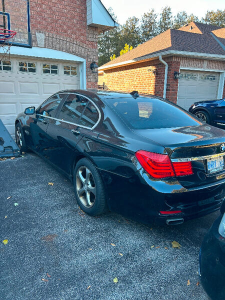 BMW 750xi