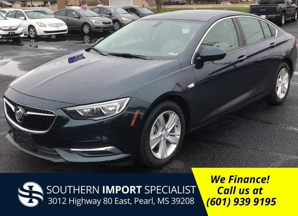 2018 BUICK Regal