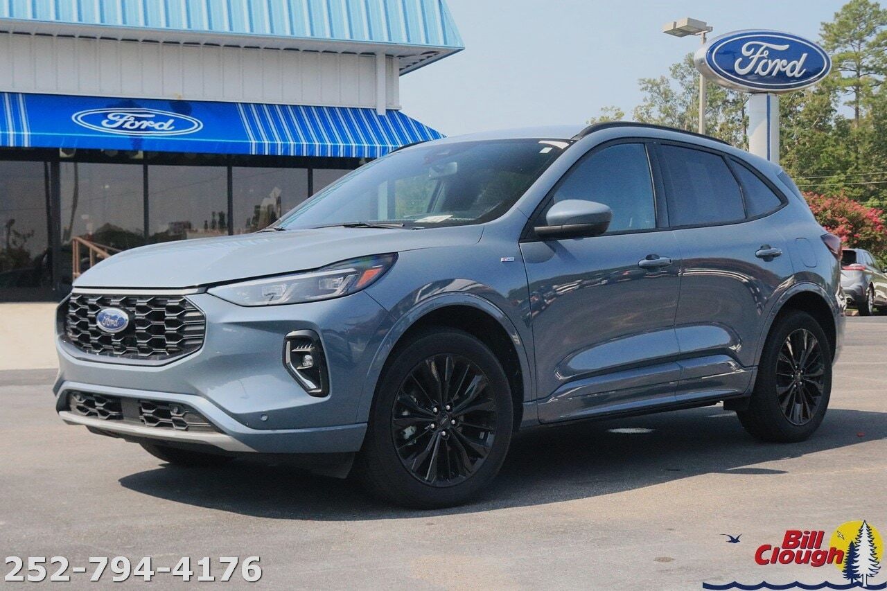 2023 FORD Escape