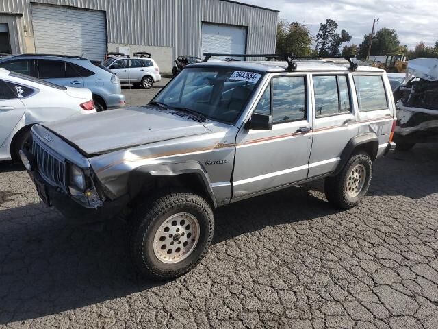 Jeep Cherokee