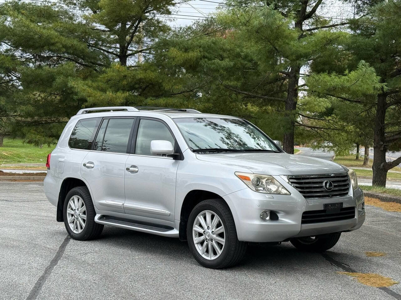 Lexus LX