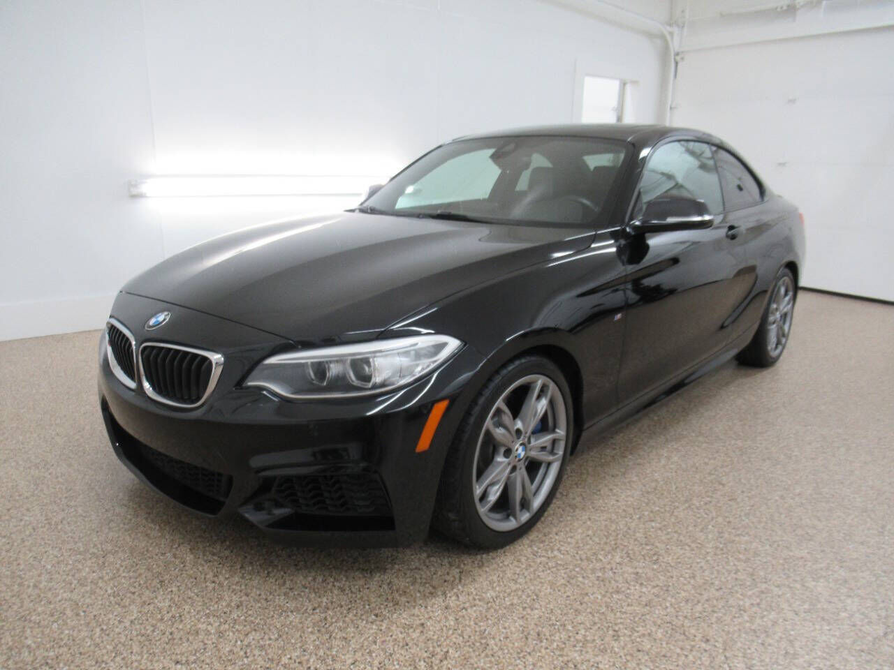 BMW M235i