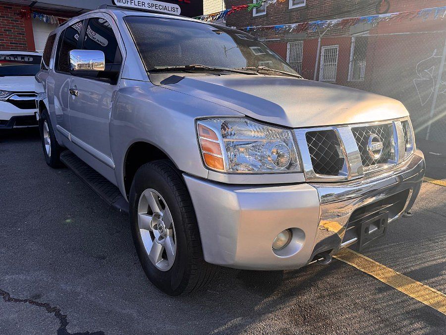 2004 NISSAN Armada