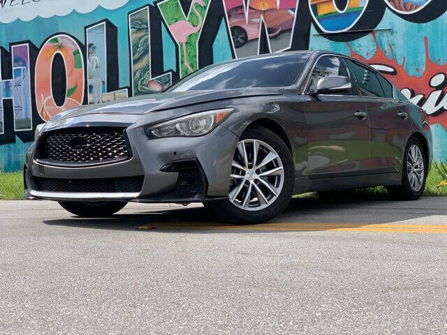 2017 INFINITI Q50