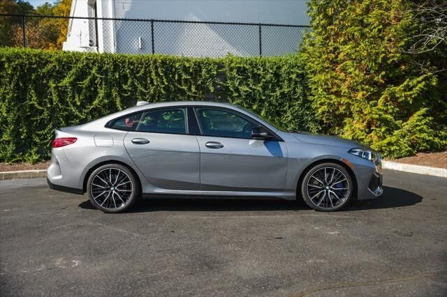 2022 BMW M235i