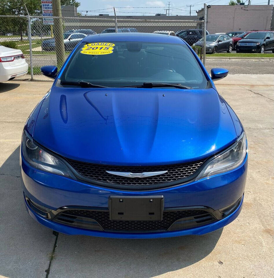 2015 Chrysler 200