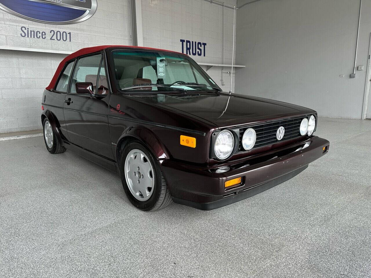 Volkswagen CABRIOLET
