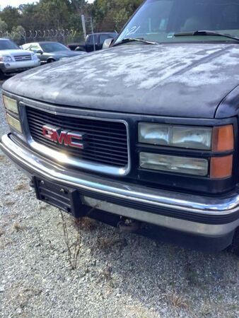 GMC Suburban