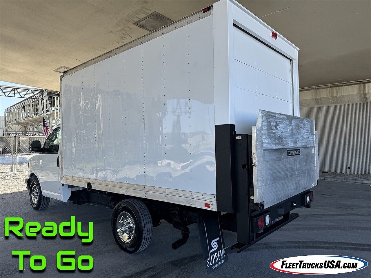 2017 CHEVROLET Express