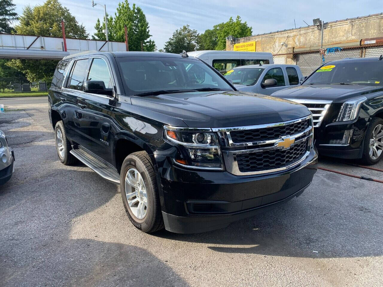 2016 CHEVROLET Suburban