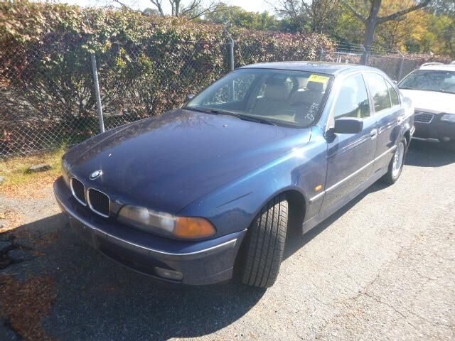 BMW 528i