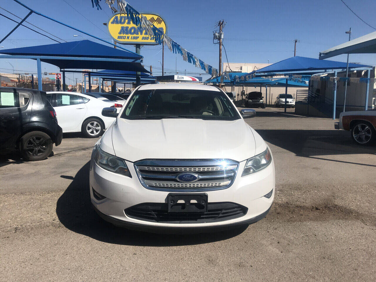 2011 FORD Taurus