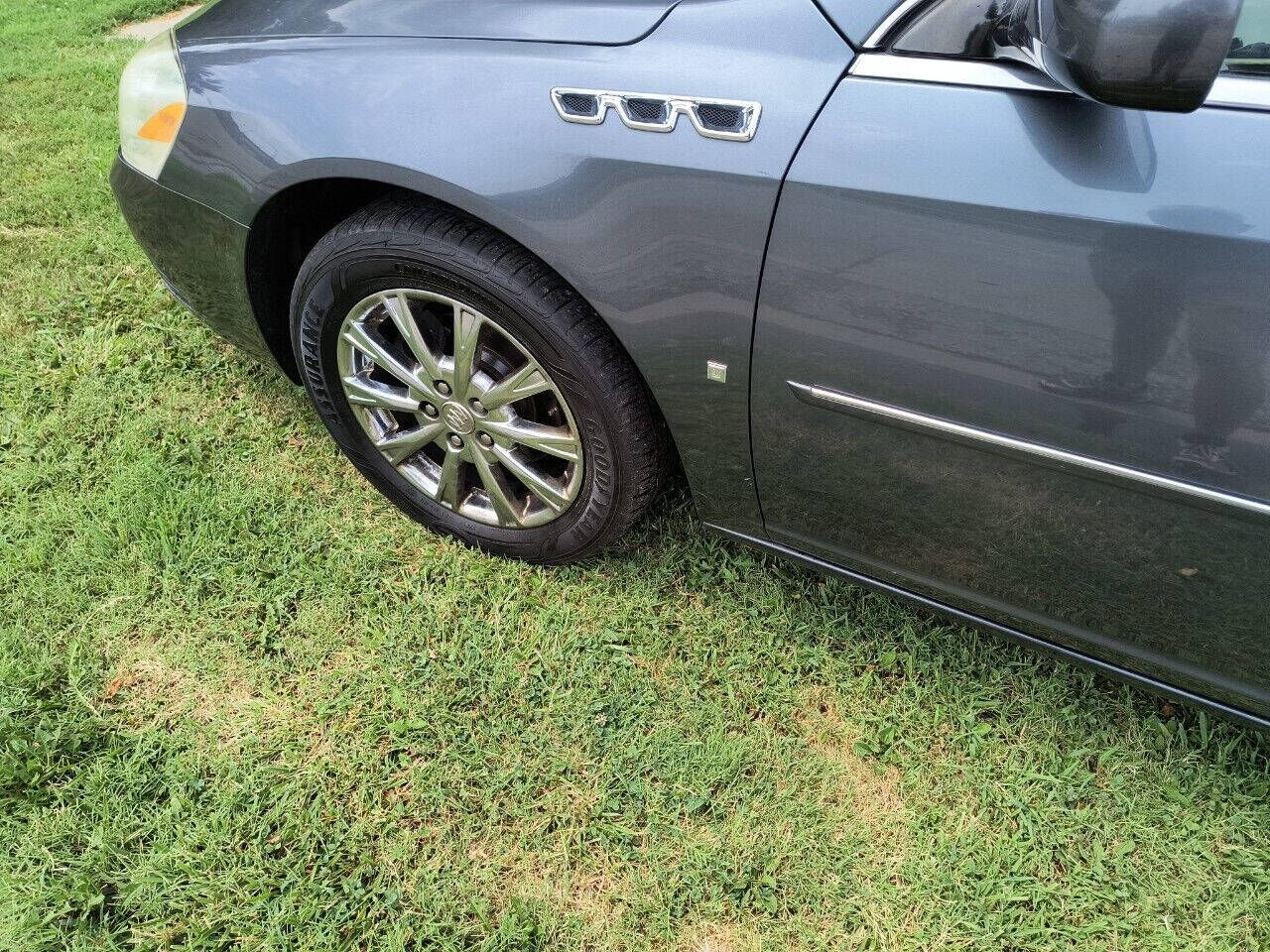 2009 BUICK Lucerne