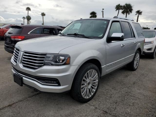 Lincoln Navigator