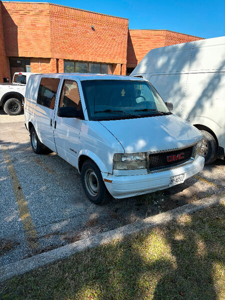 GMC Safari