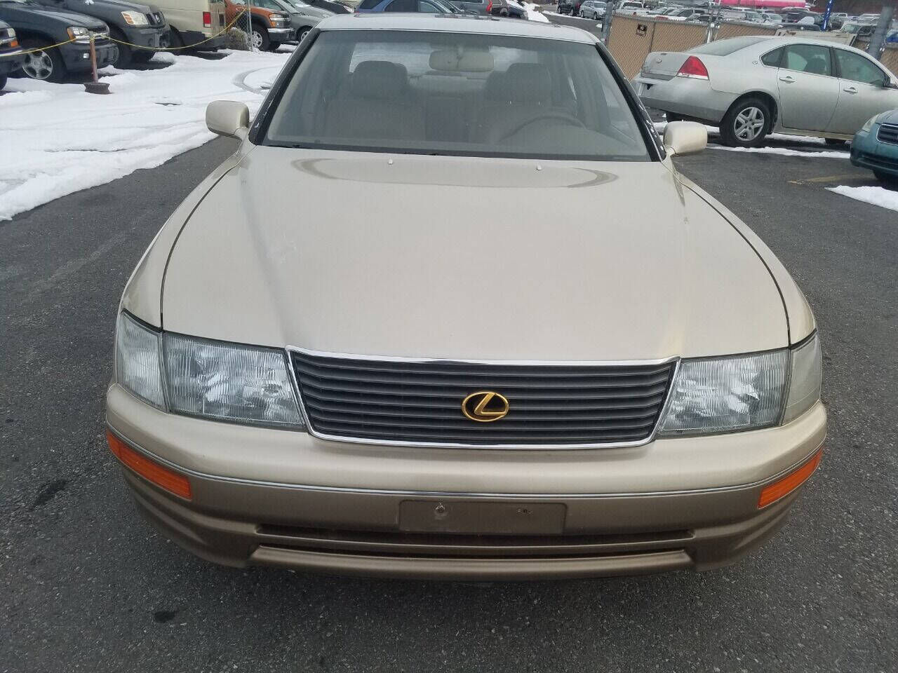 1995 LEXUS LS