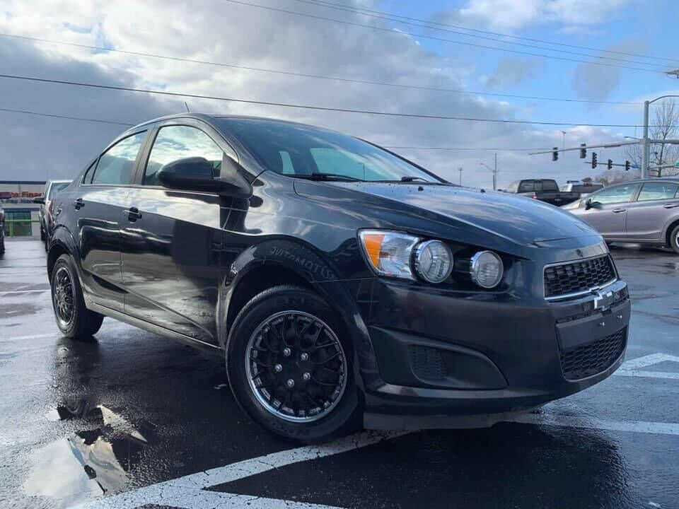 2015 CHEVROLET Sonic