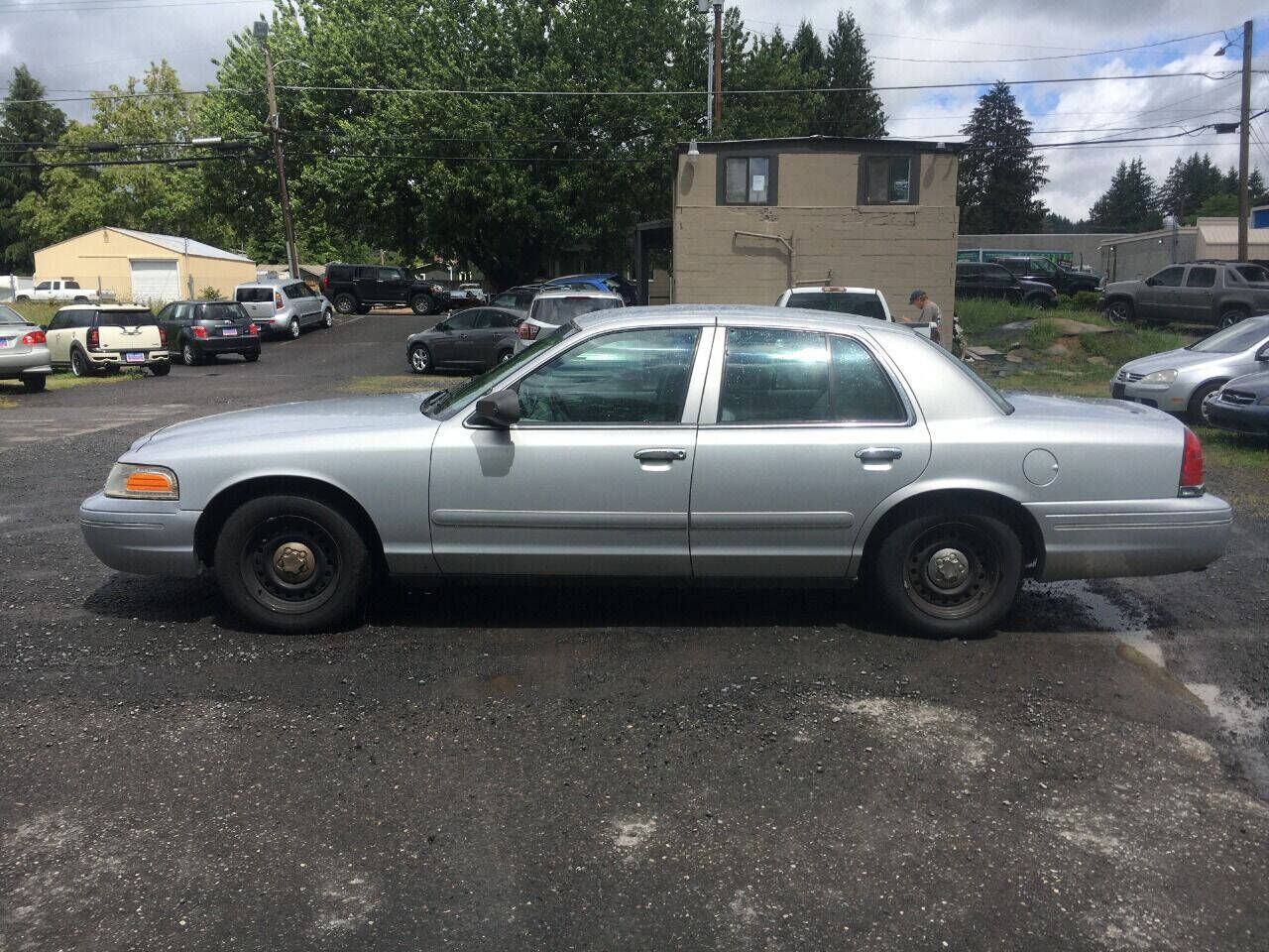 Ford Crown Victoria