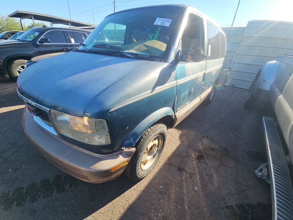 GMC Safari