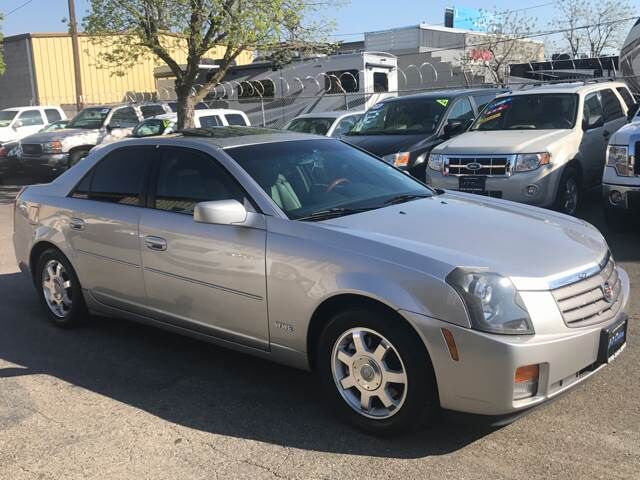 2004 CADILLAC CTS