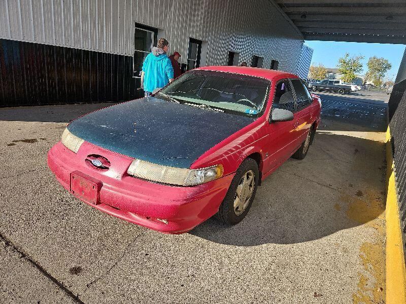 Ford Taurus