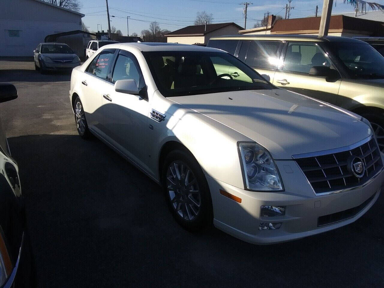 Cadillac STS