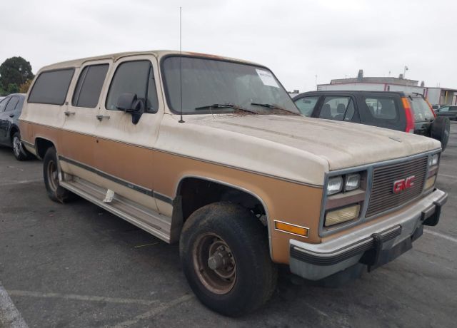 GMC Suburban