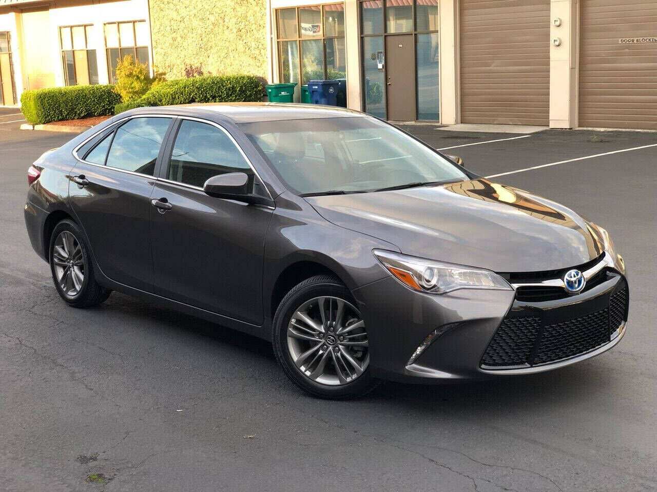 2017 TOYOTA Camry
