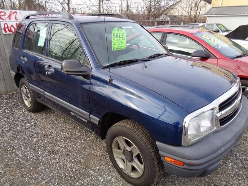 2003 CHEVROLET Tracker