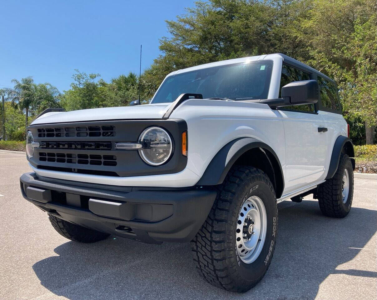 2022 FORD Bronco