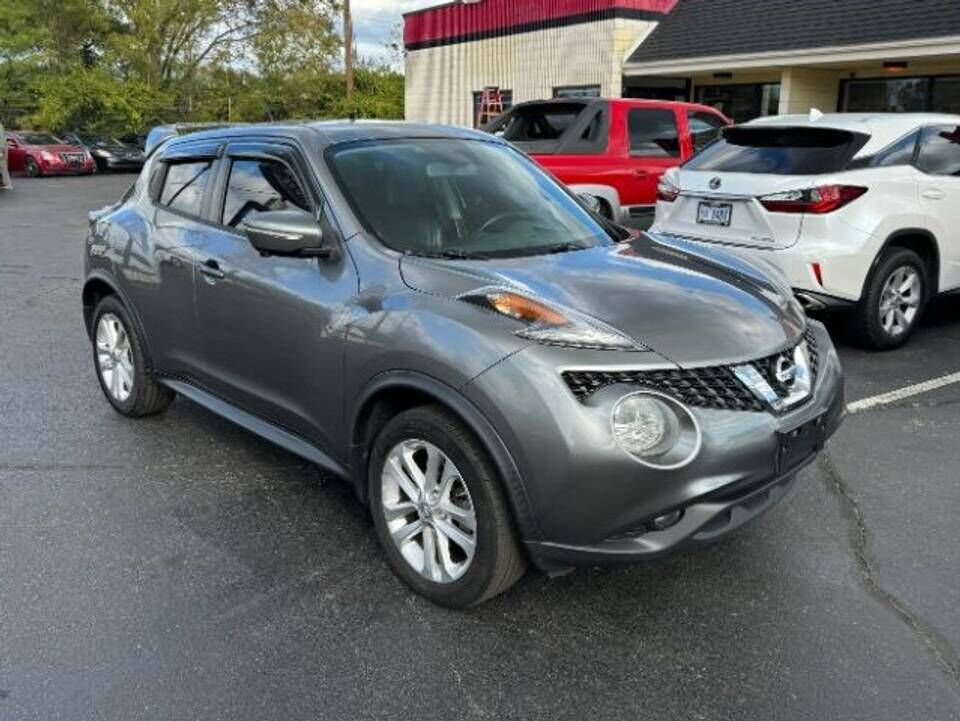 2015 NISSAN Juke