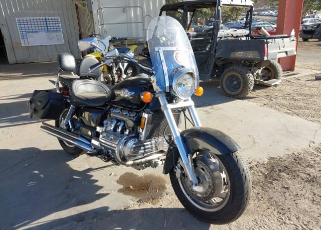 Honda GL1500C (VALKYRIE)