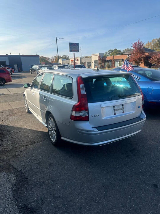 Volvo V50