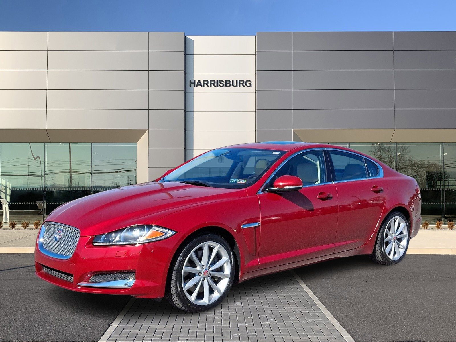 Jaguar XF