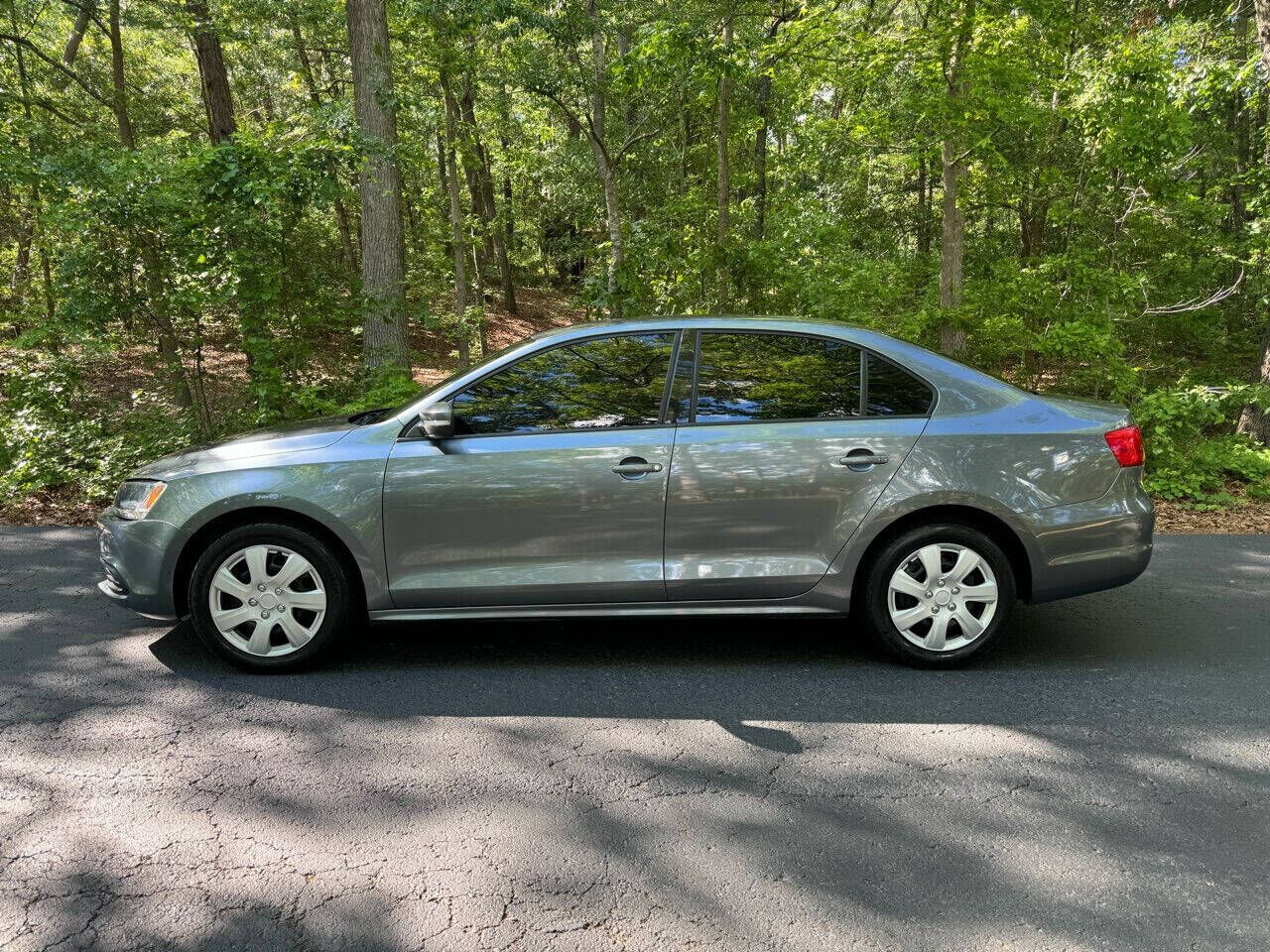 2012 VOLKSWAGEN Jetta