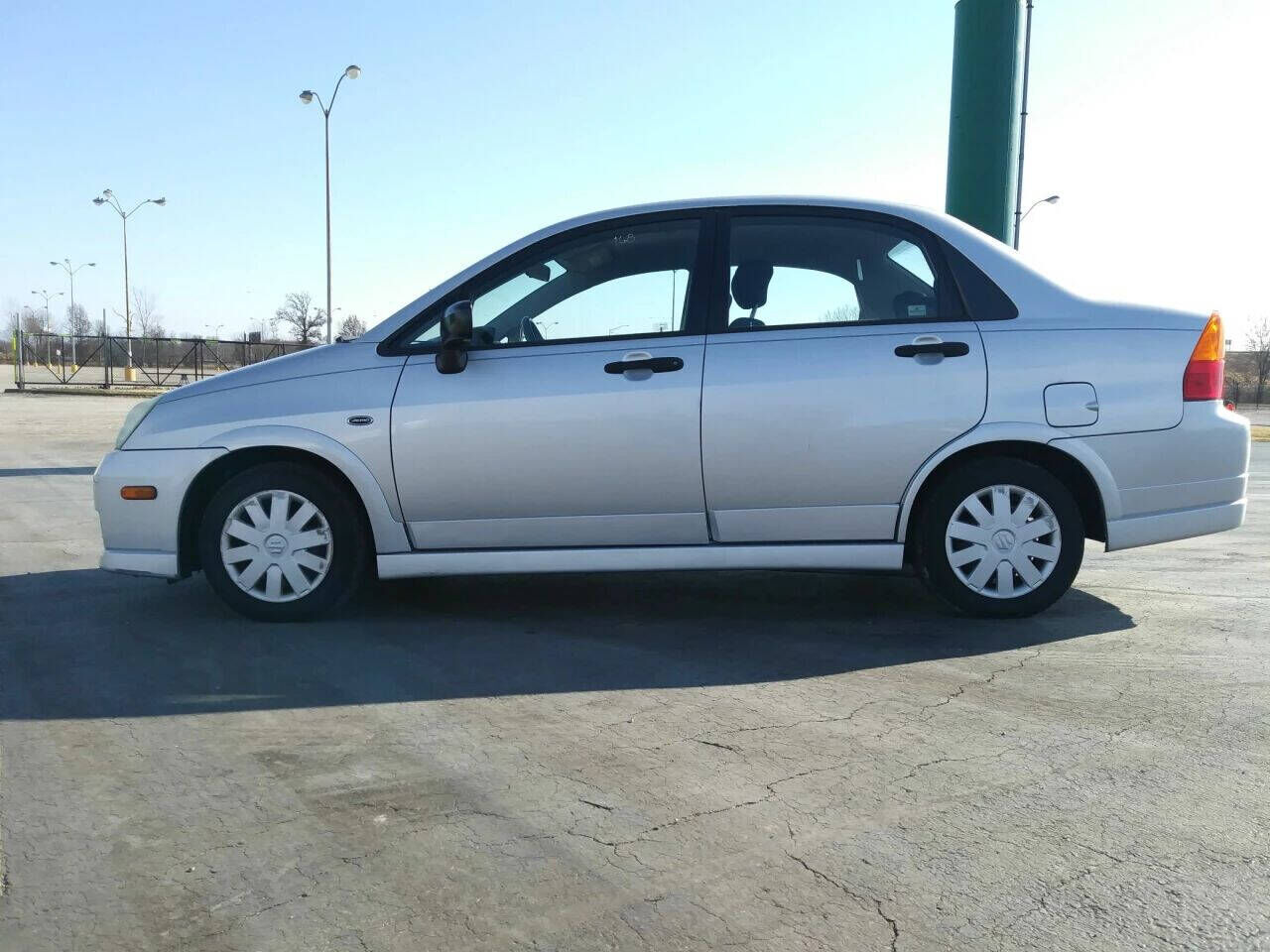 2006 SUZUKI Aerio