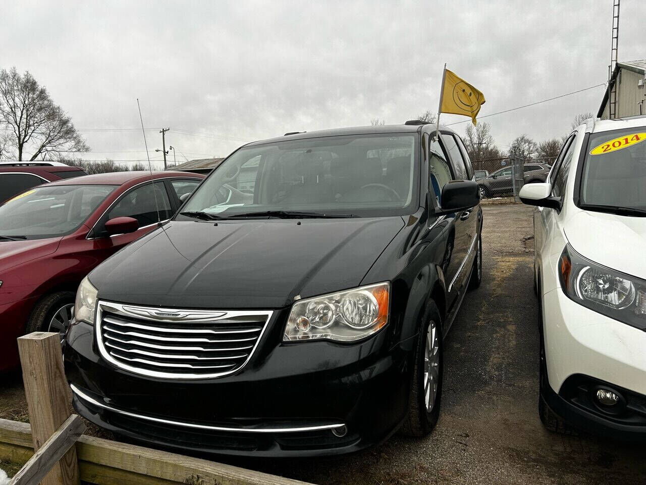 2013 CHRYSLER Town and Country
