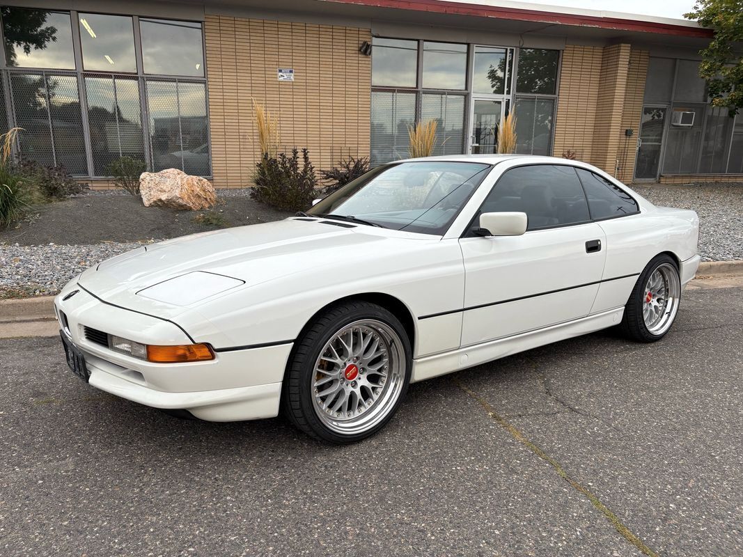 BMW 850i
