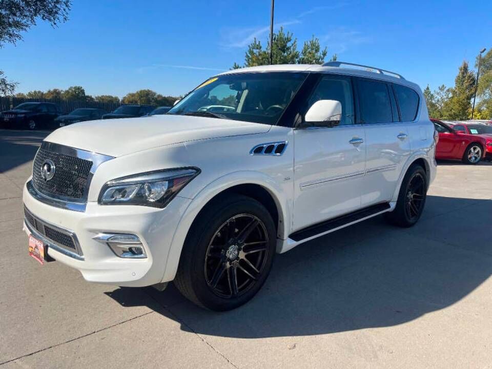 Infiniti QX80