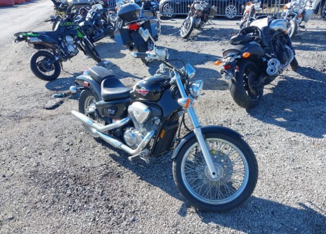 Honda VT600C (SHADOW VLX)