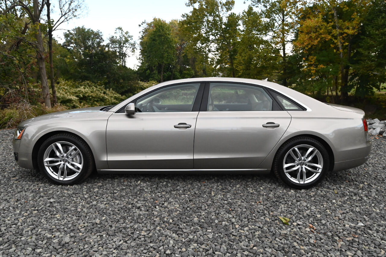 2014 Audi A8