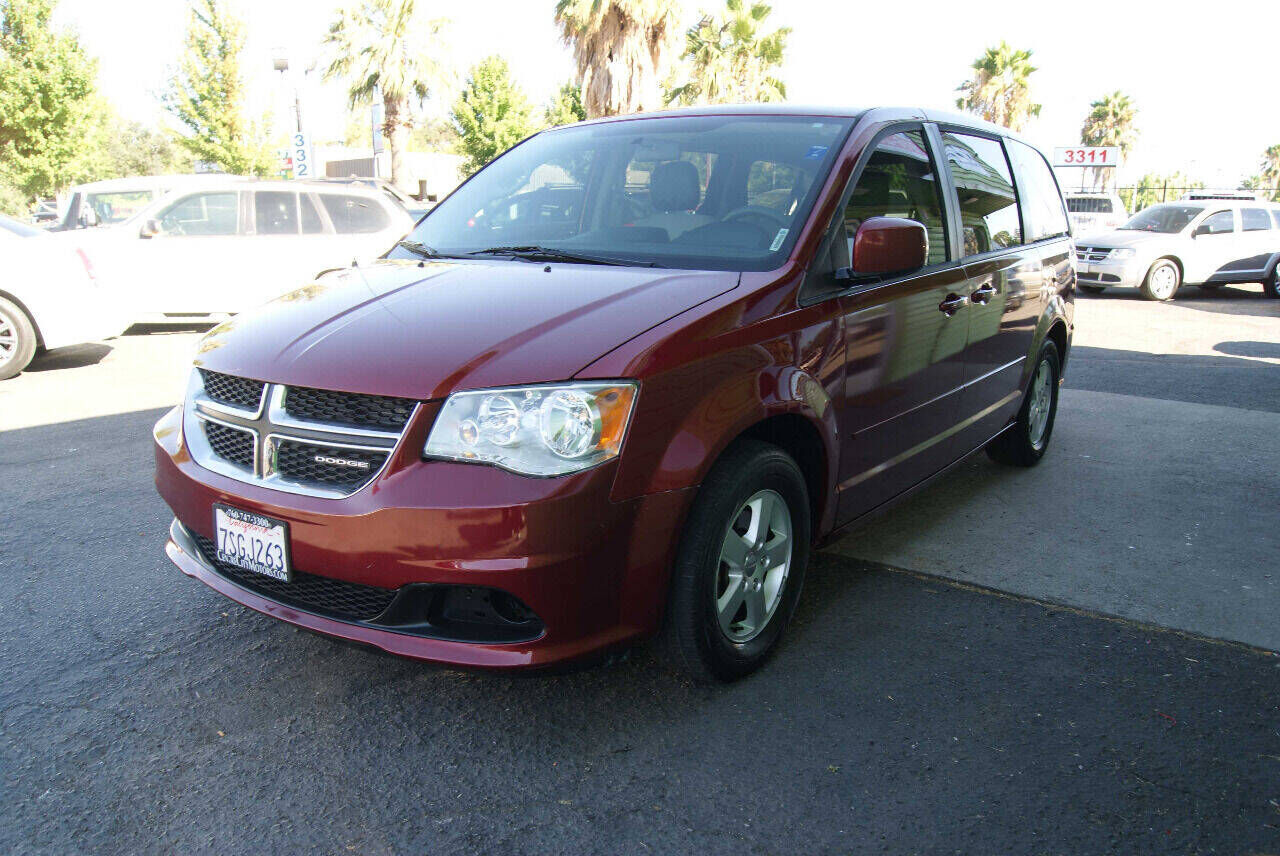 2011 DODGE Grand Caravan