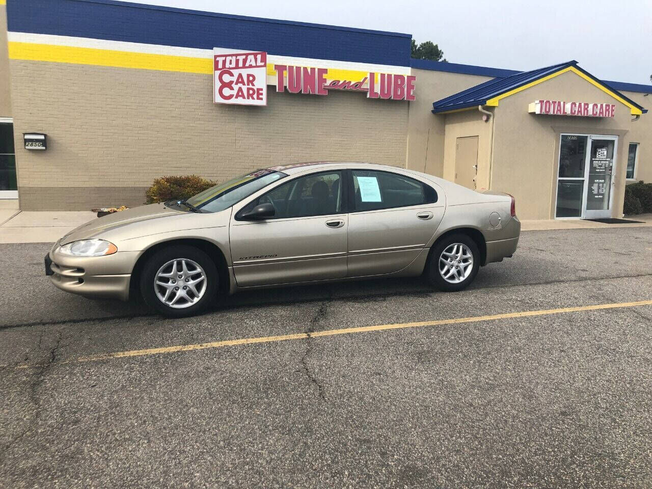 2004 DODGE Intrepid