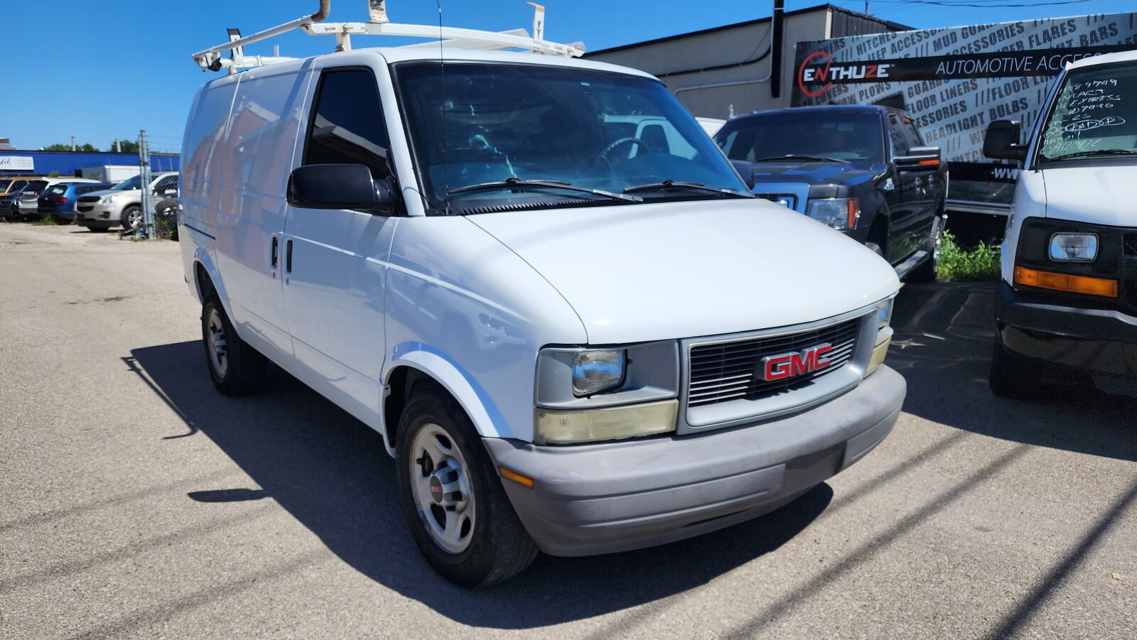 GMC Safari