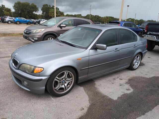 BMW 330i