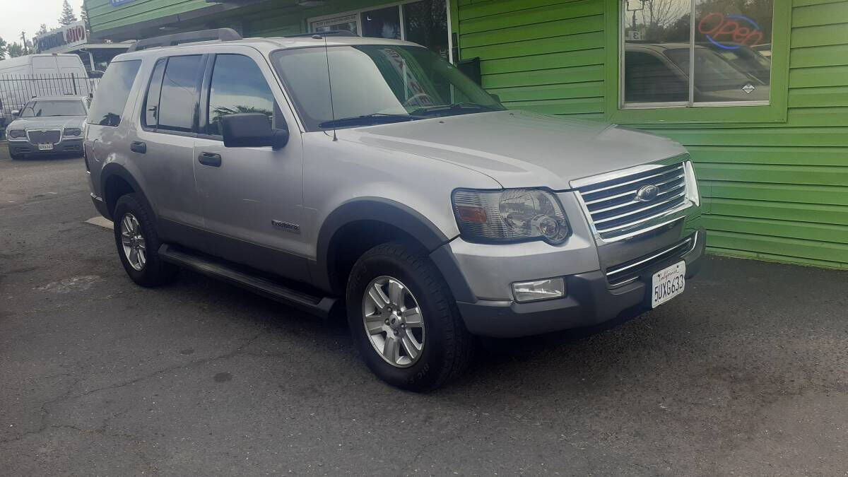 2006 FORD Explorer