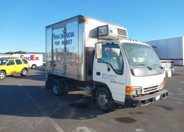 Isuzu NPR