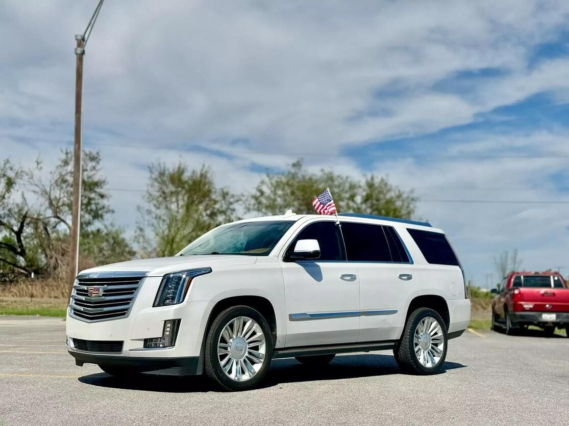 2016 CADILLAC Escalade