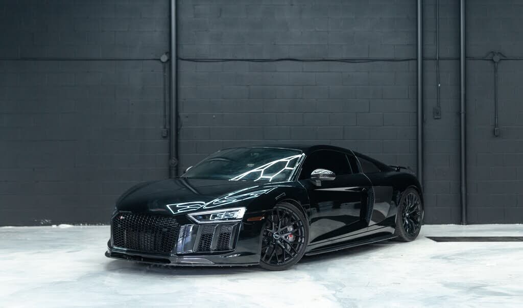 Audi R8